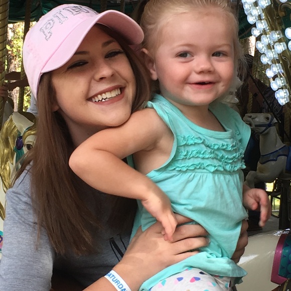 Meet your Posher, Morgan - Picture 5 of 5